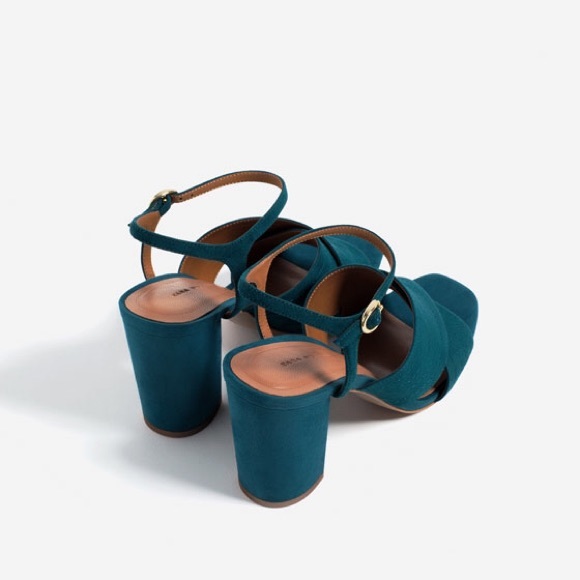 ZARA CROSSOVER SUEDE LEATHER SANDAL HEELS ANKLE STRAP BRAND NEW WITH TAGS - Picture 4 of 5